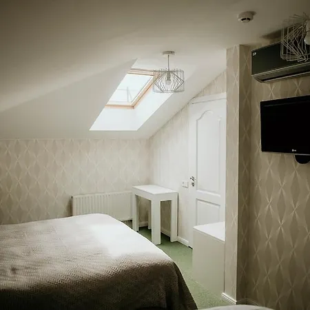 Van Villa